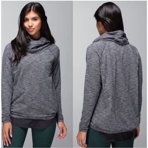 Lululemon Healthy Heart Pullover in Coco Pique Black (Size 6)